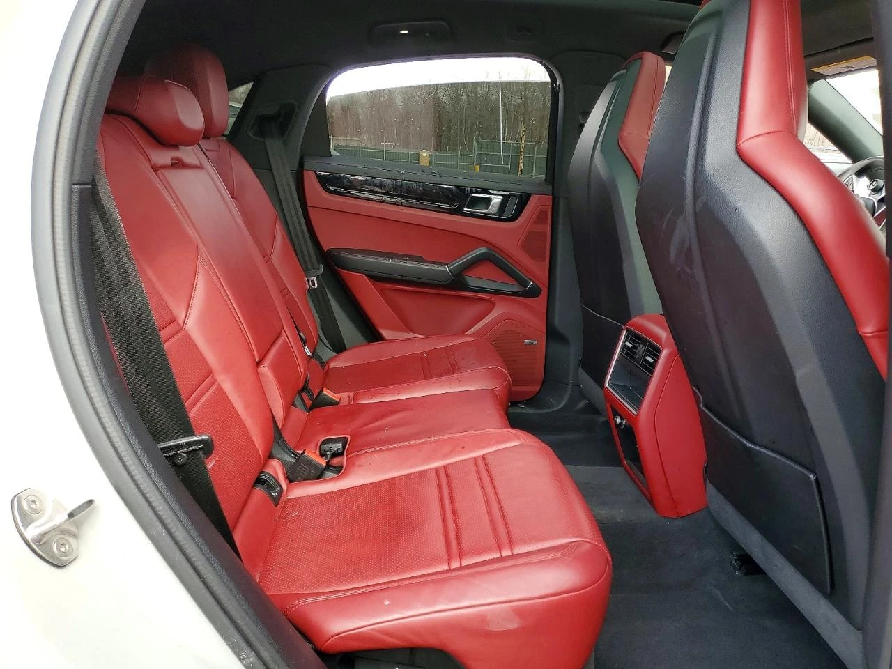 Porsche Cayenne E Hybrid Coupe, снимка 11 - Автомобили и джипове - 54731213