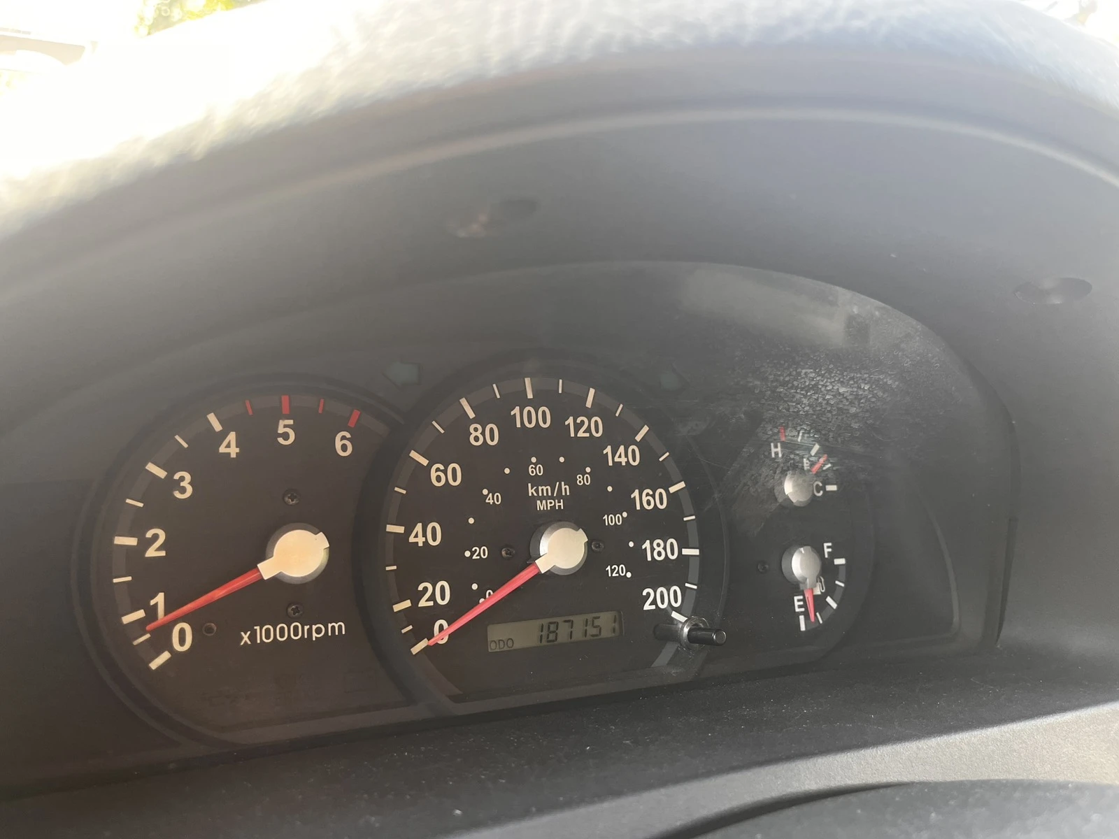 Kia Sorento 2.5 CRDI, снимка 6 - Автомобили и джипове - 55207268