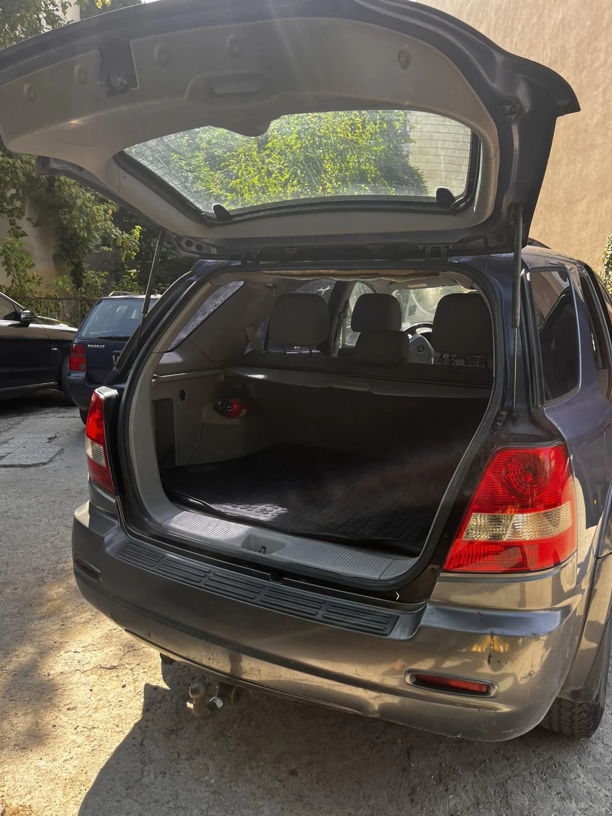 Kia Sorento 2.5 CRDI, снимка 8 - Автомобили и джипове - 55207268