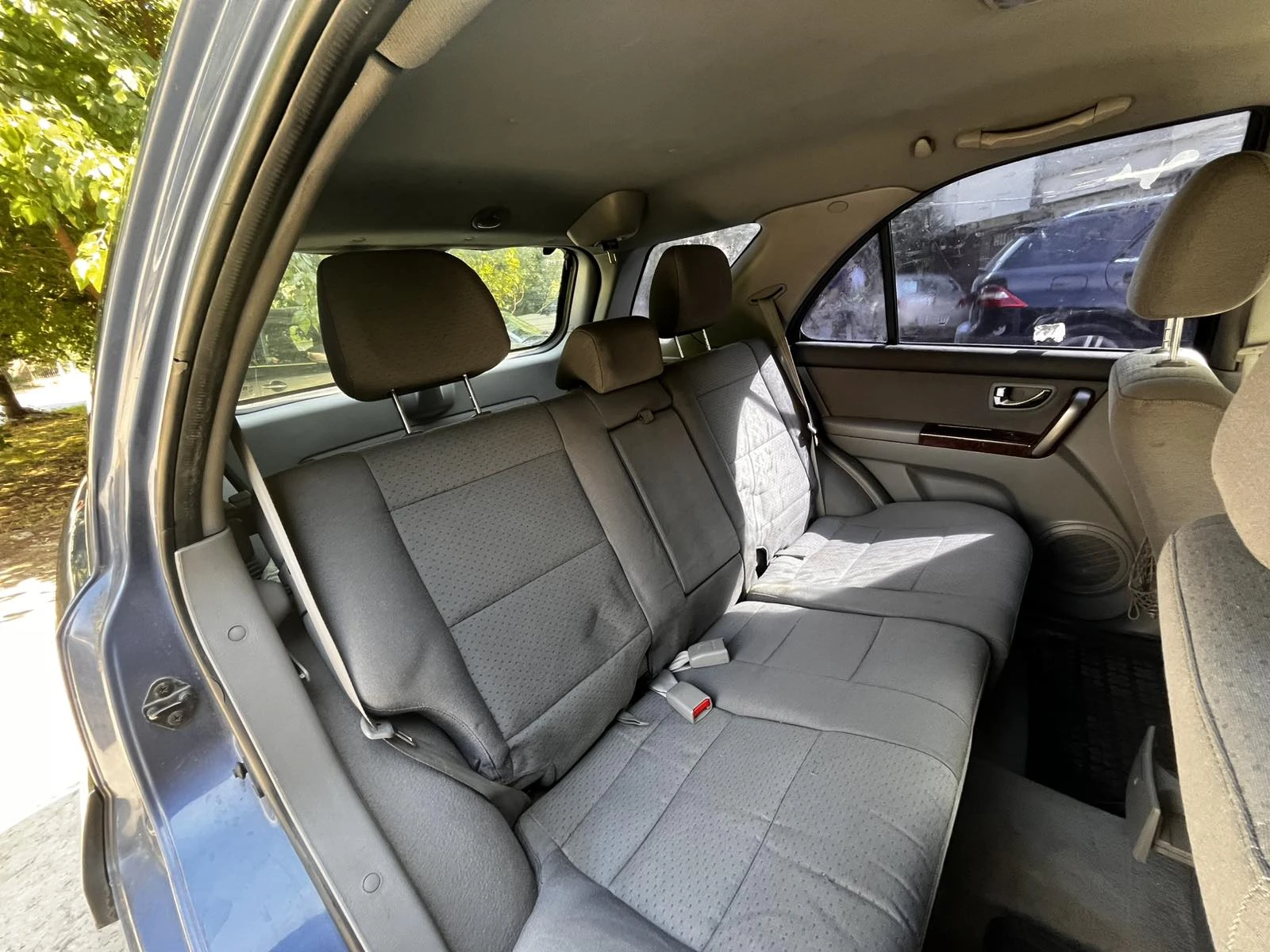 Kia Sorento 2.5 CRDI, снимка 7 - Автомобили и джипове - 55207268