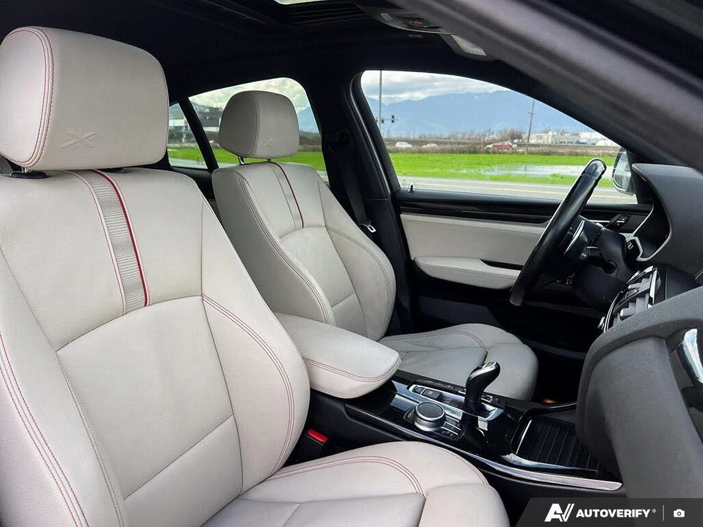 BMW X4 M40i, снимка 9 - Автомобили и джипове - 55446411