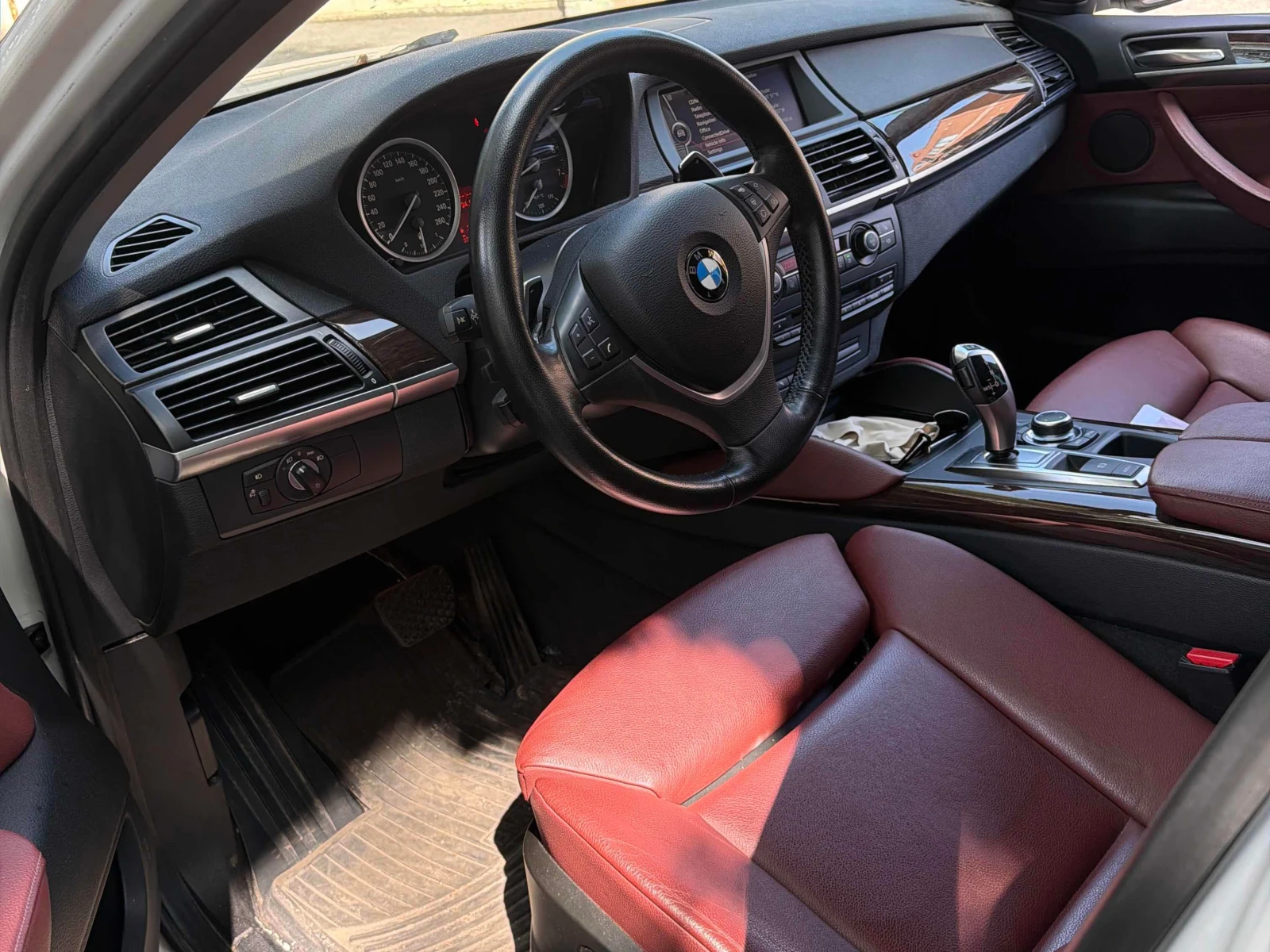 BMW X6 * 35i* CARFAX* АВТОКРЕДИТ БЕЗ ПЪРВОНАЧАЛНА ВНОСКА*, снимка 5 - Автомобили и джипове - 55816492