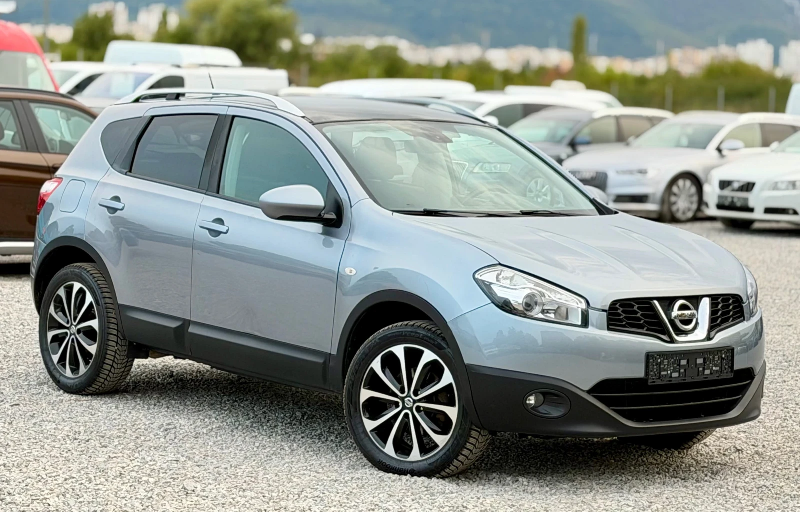 Nissan Qashqai 1.6I * Нов внос* * Панорама * , снимка 3 - Автомобили и джипове - 55997967