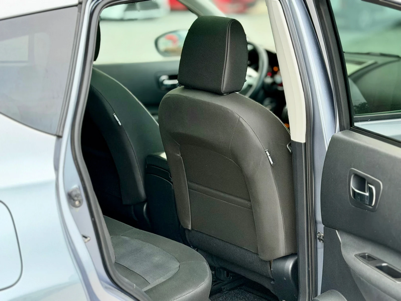 Nissan Qashqai 1.6I * Нов внос* * Панорама * , снимка 12 - Автомобили и джипове - 55997967