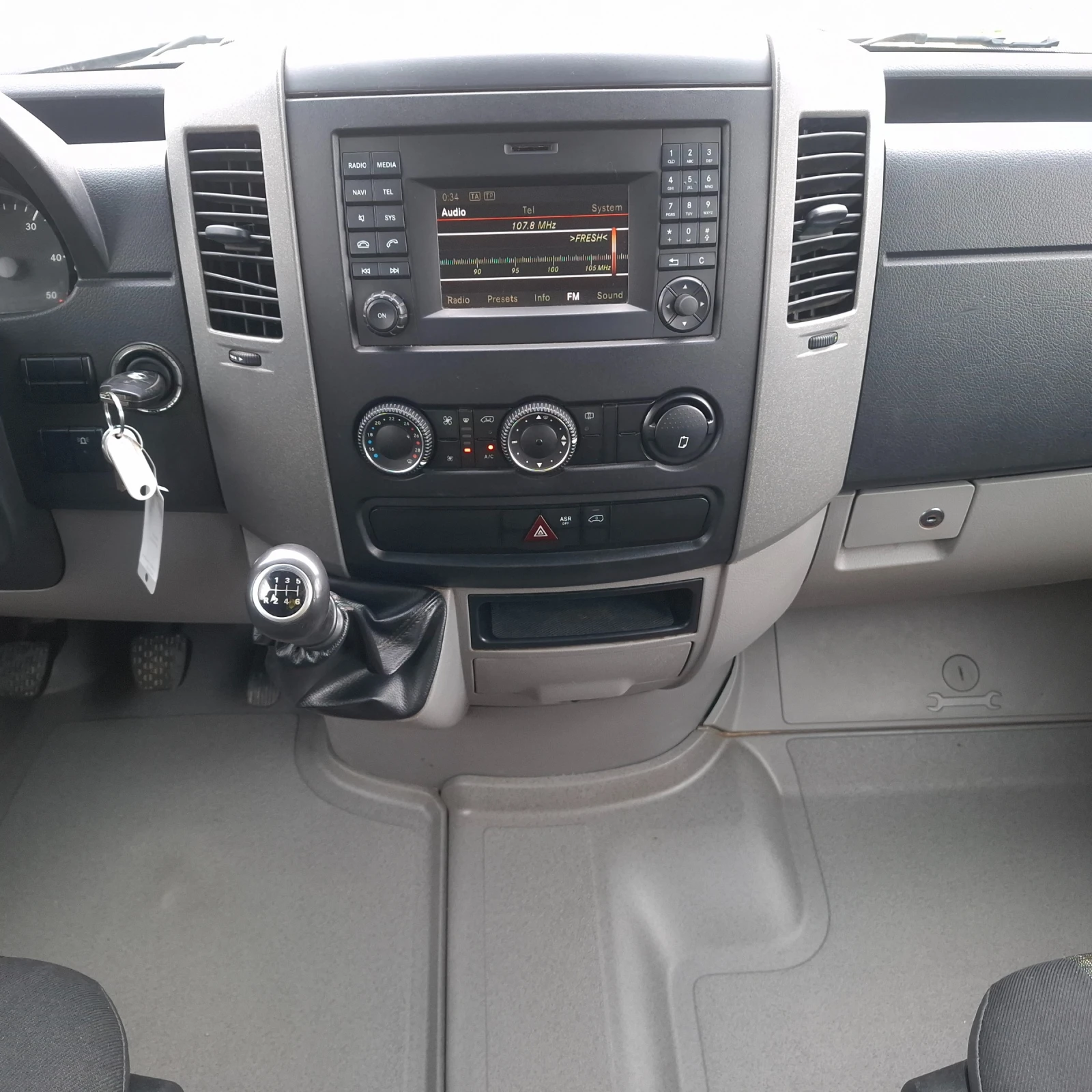 Mercedes-Benz Sprinter 516 ����� 3, 60 �. �� 3, 5 �.����������� �������� | Mobile.bg � ����������� 12