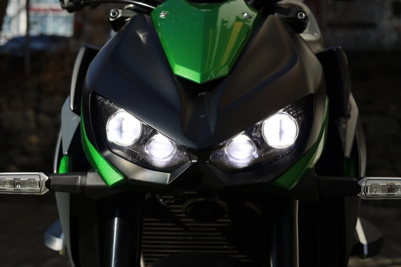 Kawasaki Z 1000R Ohlins Brembo, снимка 6 - Мотоциклети и мототехника - 52159177