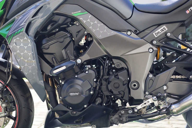 Kawasaki Z 1000R Ohlins Brembo, снимка 8 - Мотоциклети и мототехника - 52159177