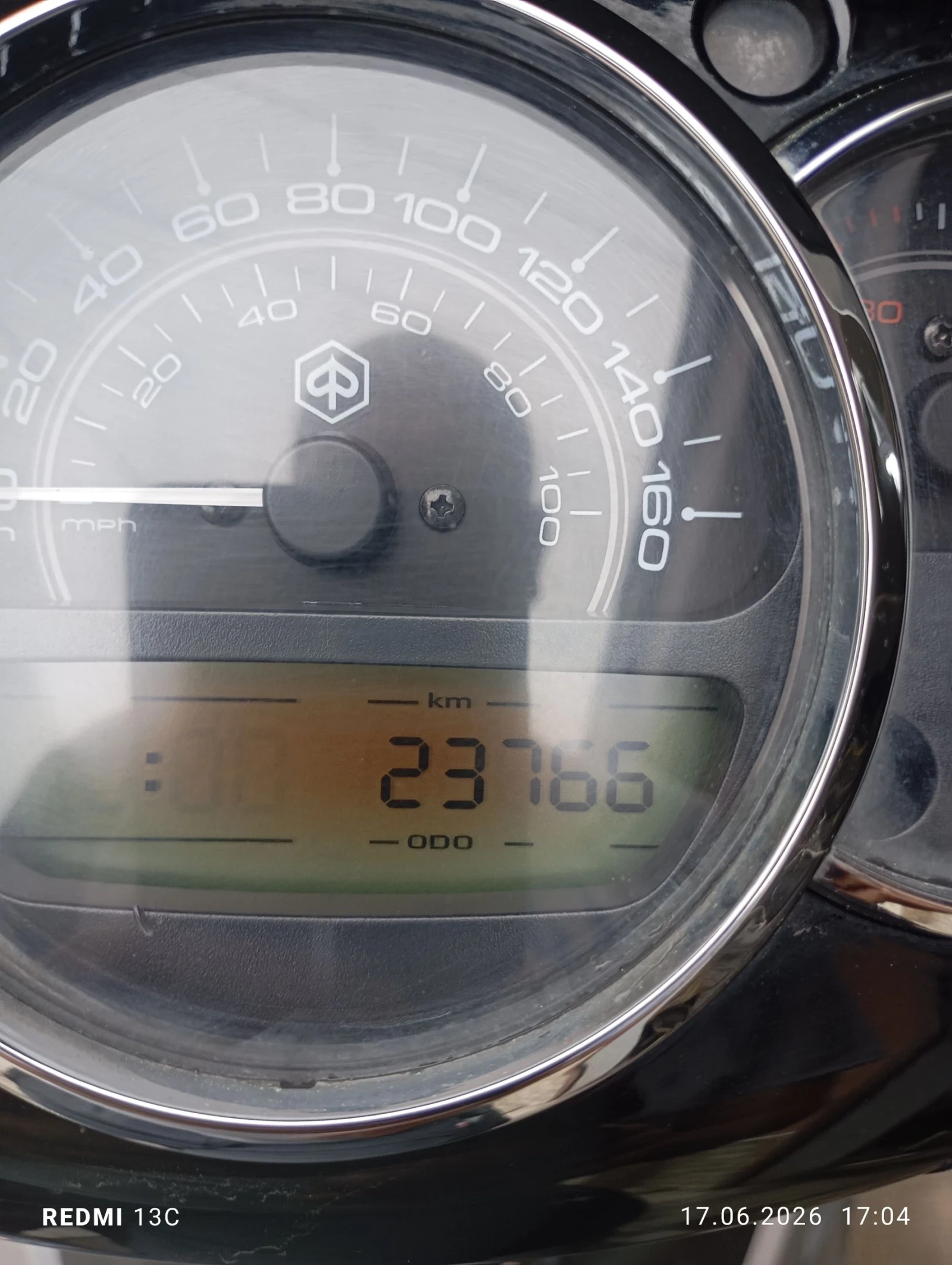 Piaggio Beverly 300ie, снимка 8 - Мотоциклети и мототехника - 54946058