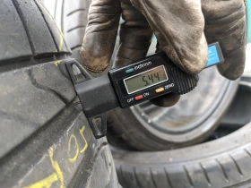 Гуми Летни 235/35R19, снимка 7