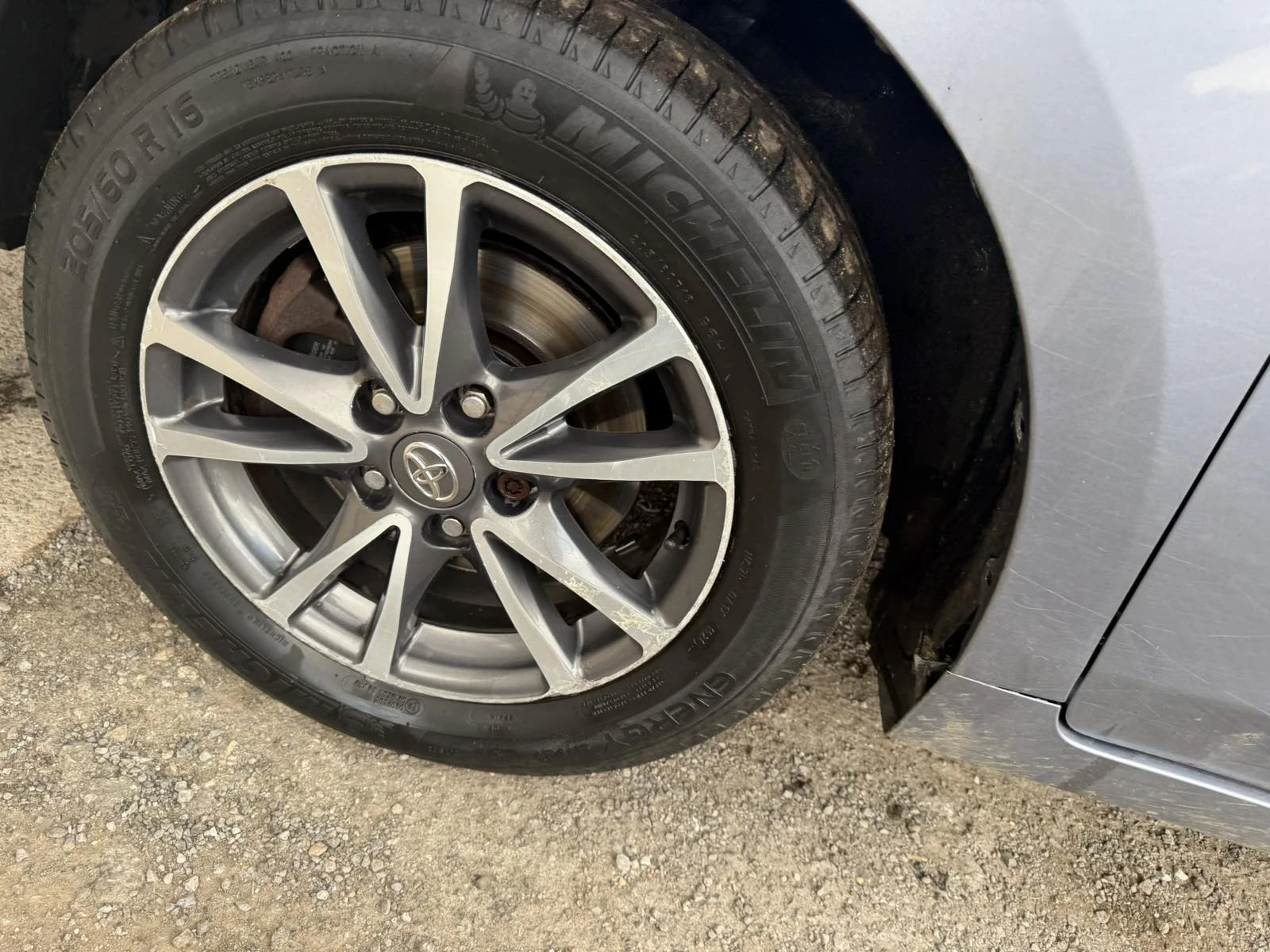 ������ �� Toyota | Mobile.bg � ����������� 4