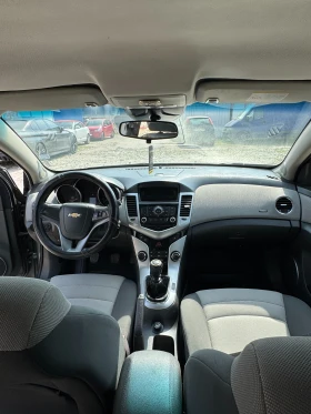 Chevrolet Cruze 1.6, снимка 11