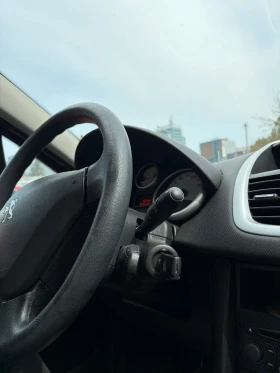 Peugeot 207 бензин, снимка 6