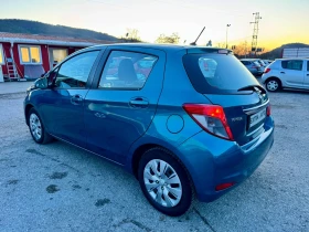 Toyota Yaris НАВИГАЦИЯ, КАМЕРА ЗА ЗАДЕН ХОД , снимка 2