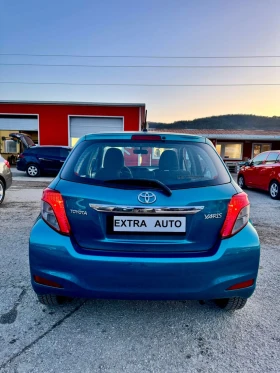 Toyota Yaris НАВИГАЦИЯ, КАМЕРА ЗА ЗАДЕН ХОД , снимка 3