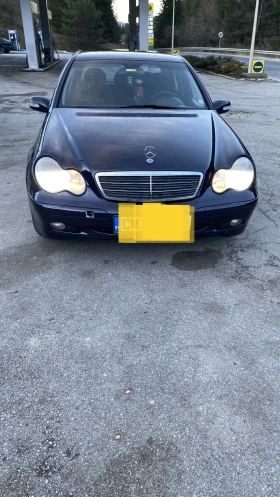 Mercedes-Benz C 220, снимка 1