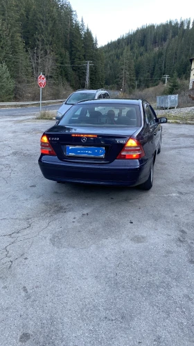 Mercedes-Benz C 220, снимка 8