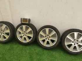 Toyota Avensis 1.8 Седан, снимка 11