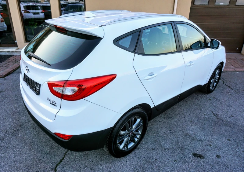 Hyundai IX35 1.7 CRDI XPOSSIBLE, снимка 3 - Автомобили и джипове - 31044201