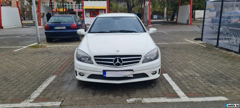 Mercedes-Benz C 180 Coupe Sport Edition, снимка 3 - Автомобили и джипове - 47571610