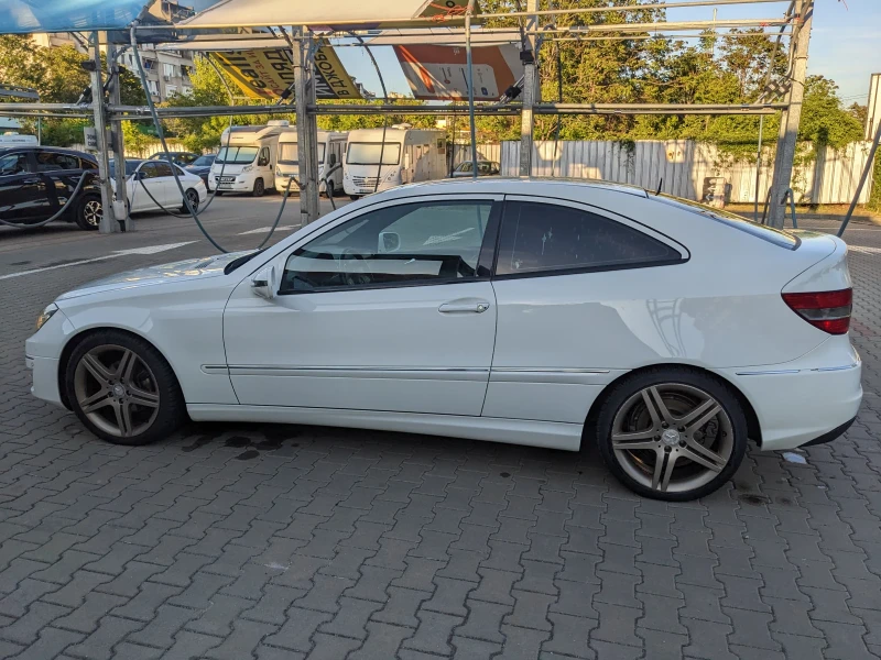 Mercedes-Benz C 180 Coupe Sport Edition, снимка 6 - Автомобили и джипове - 47571610