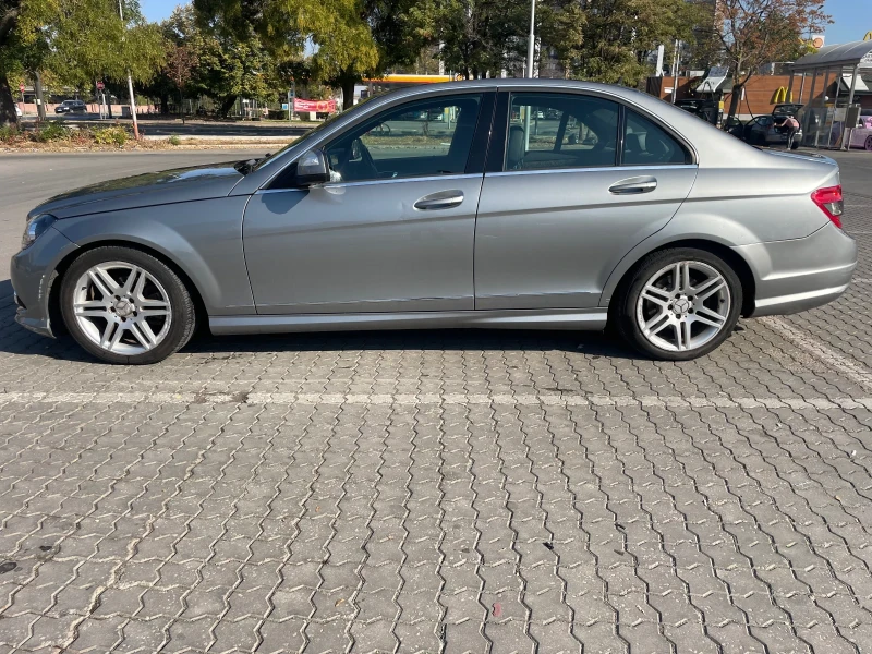 Mercedes-Benz C 220 AMG Sport Pack, снимка 1 - Автомобили и джипове - 47717046