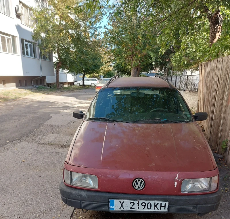 VW Passat, снимка 2 - Автомобили и джипове - 48006370