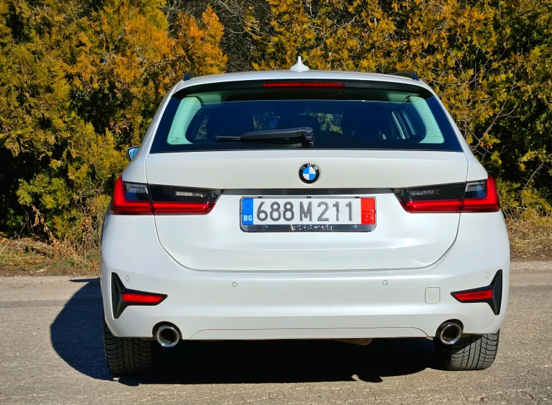 BMW 320 xDrive Mild Hybrid гаранция, снимка 5 - Автомобили и джипове - 49106729