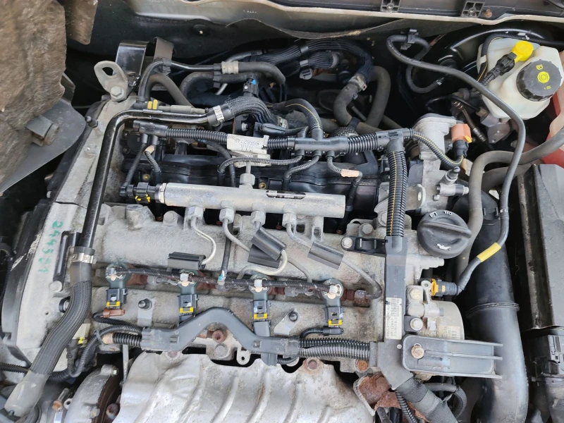 Opel Insignia, снимка 10 - Автомобили и джипове - 51235923