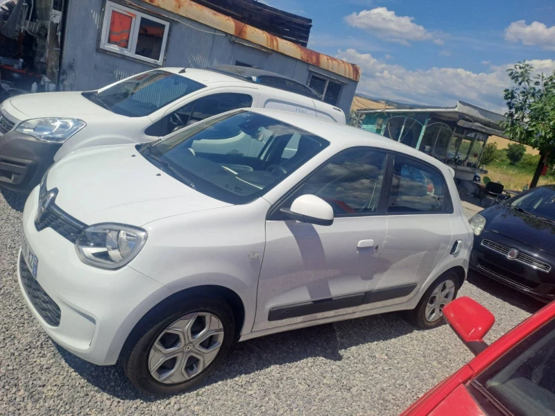 Renault Twingo, снимка 4 - Автомобили и джипове - 52555297