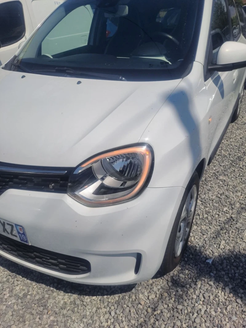 Renault Twingo, снимка 3 - Автомобили и джипове - 52555297