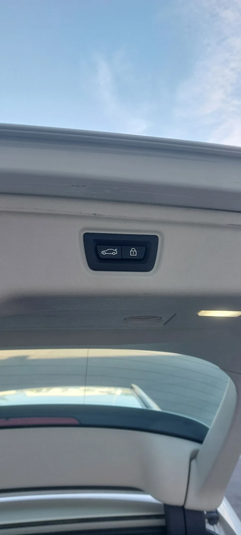 BMW 318 Mild-Hybrid/ Carplay-Android auto/ Distronic, снимка 7 - Автомобили и джипове - 52588316