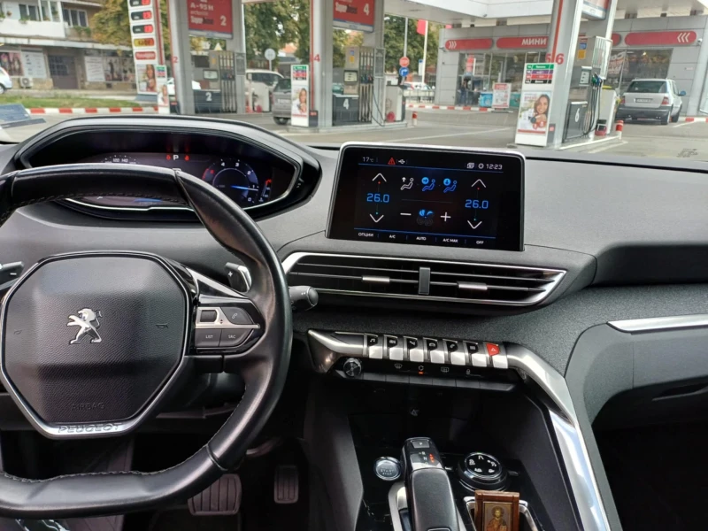 Peugeot 3008, снимка 12 - Автомобили и джипове - 51854812