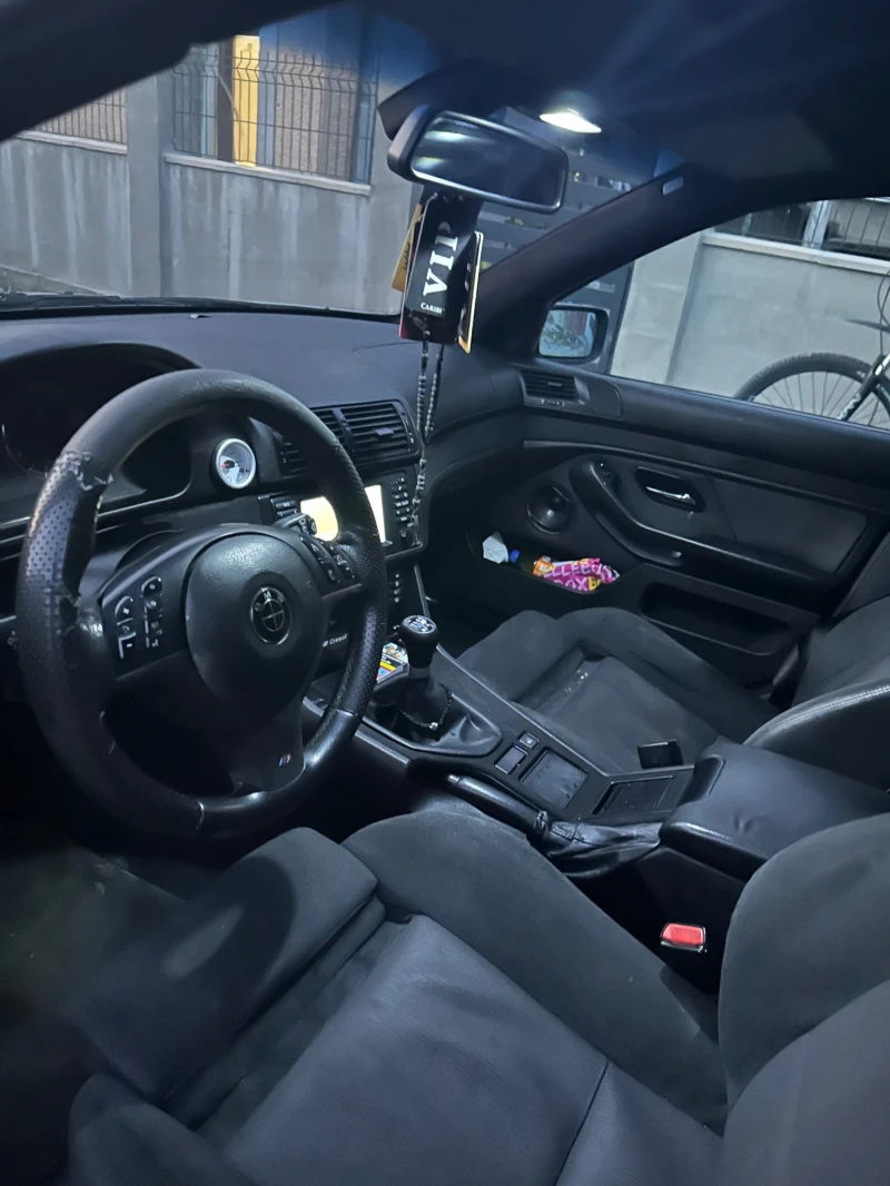 BMW 525, снимка 7 - Автомобили и джипове - 52296359