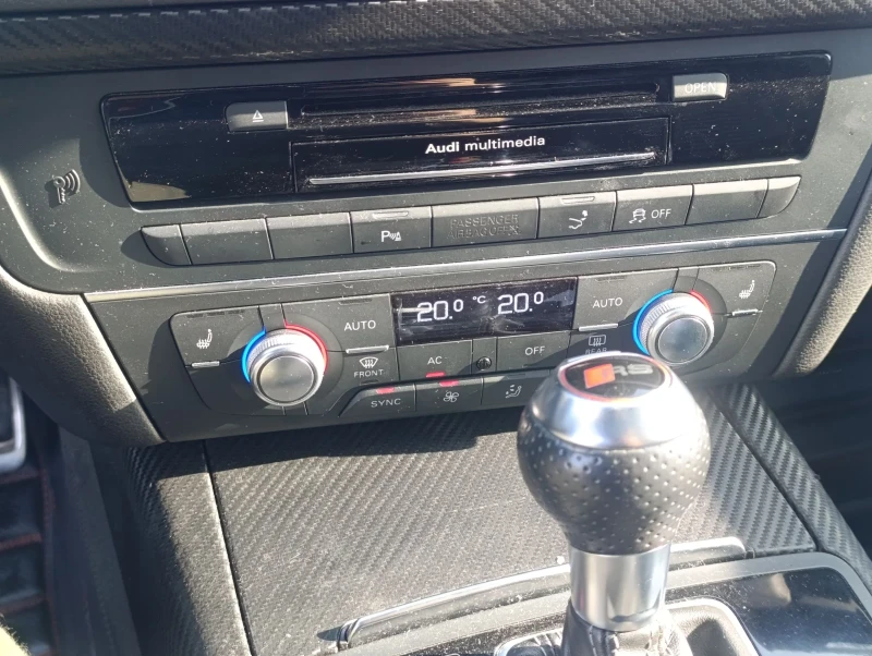 Audi Rs7 Rs7 4.0tfsi, снимка 10 - Автомобили и джипове - 52728315