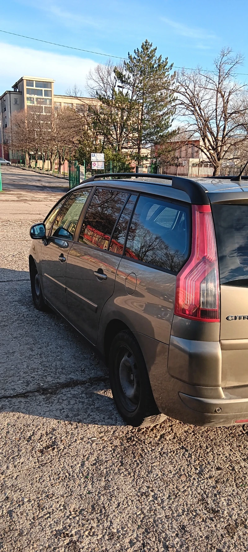 Citroen Grand C4 Picasso 1.6 HDI, снимка 3 - Автомобили и джипове - 53102145