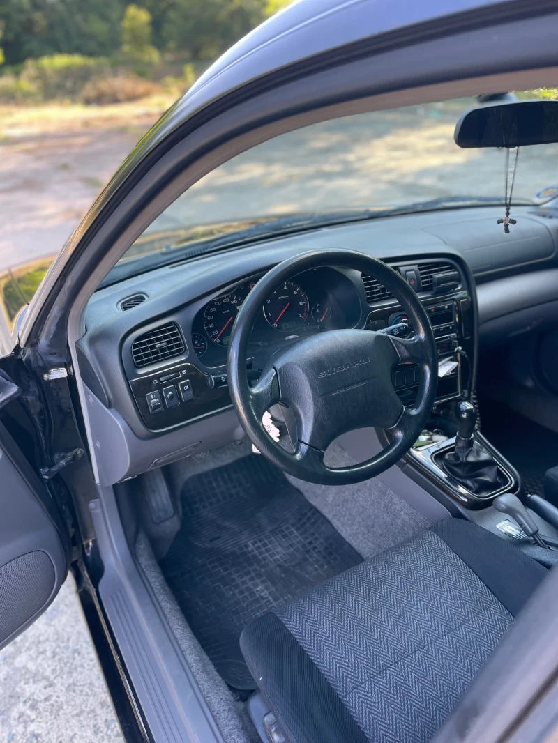 Subaru Legacy GL facelift , снимка 2 - Автомобили и джипове - 53168812