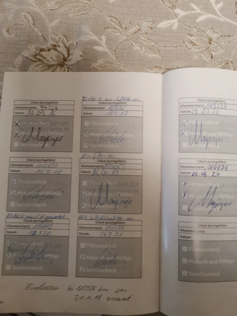 Toyota Avensis 1.8 Седан, снимка 15 - Автомобили и джипове - 53214699