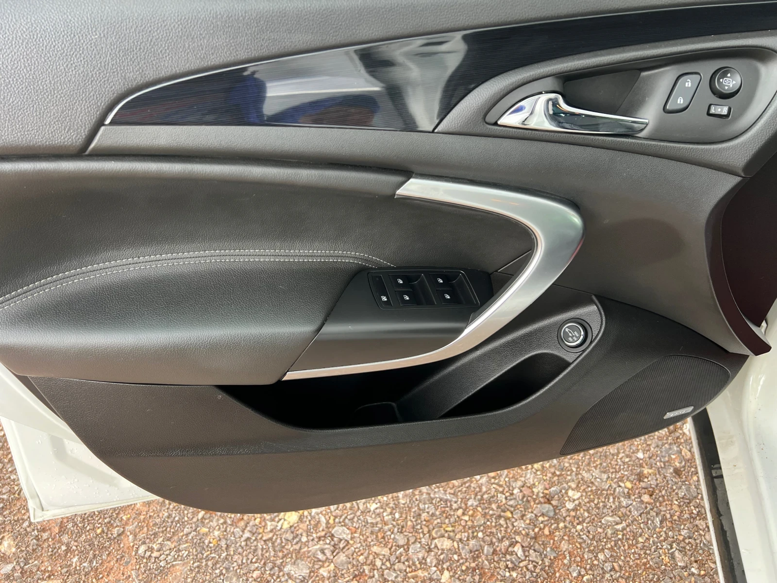 Opel Insignia 2.0 DTR ST - изображение 8