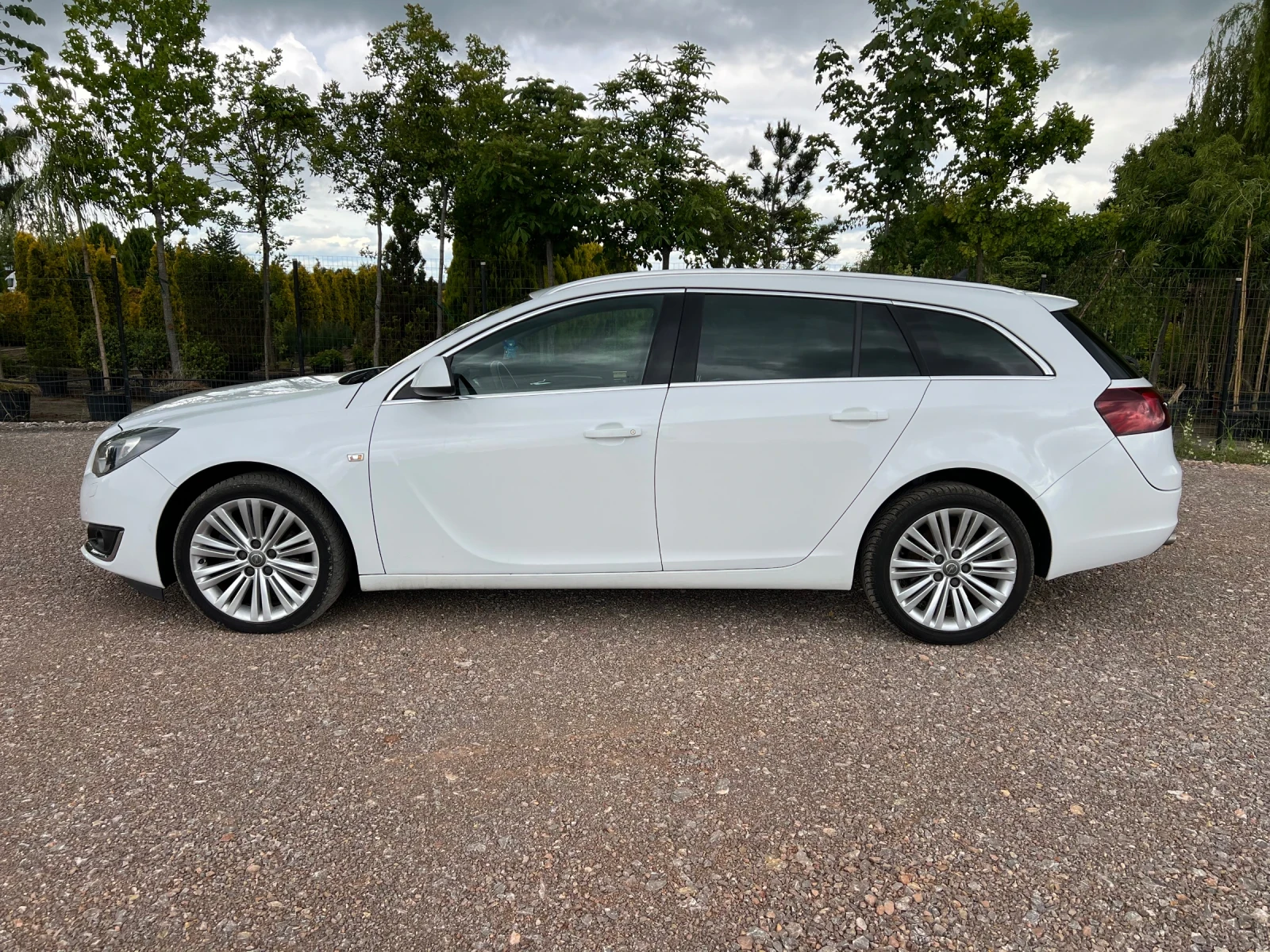 Opel Insignia 2.0 DTR ST - изображение 2