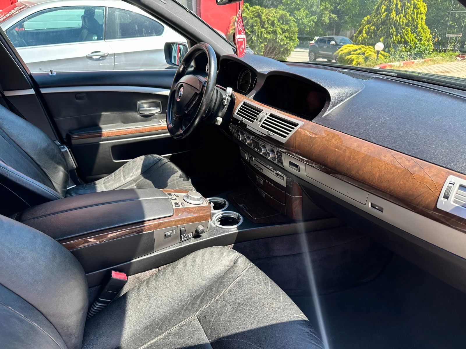 BMW 730  - изображение 4