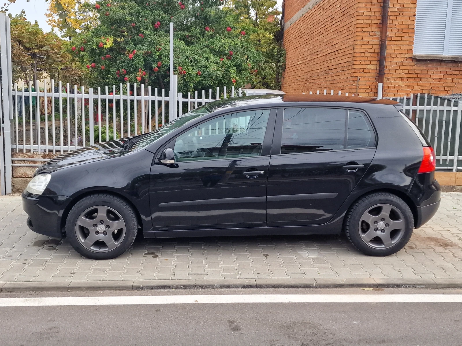 VW Golf 5 - изображение 3