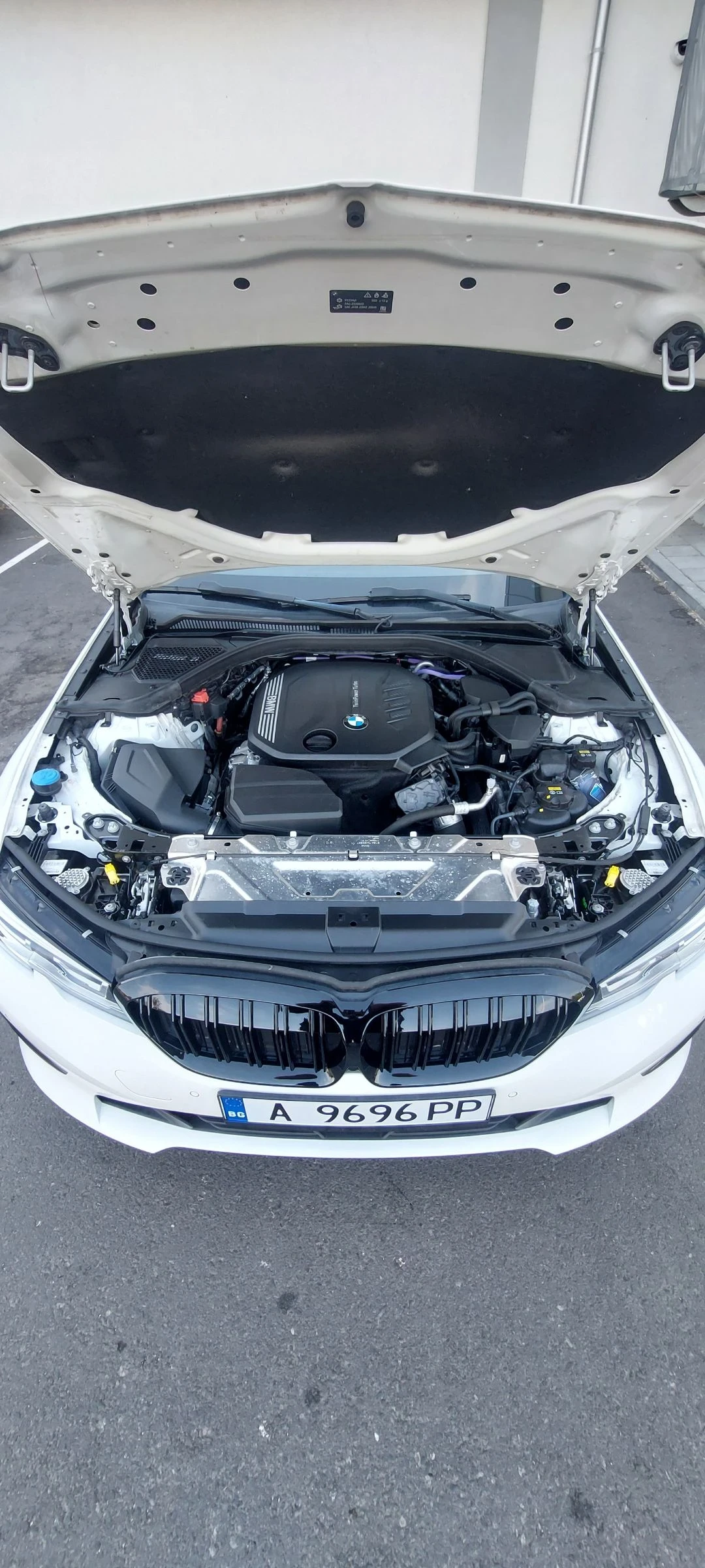 BMW 318 Mild-Hybrid - изображение 10