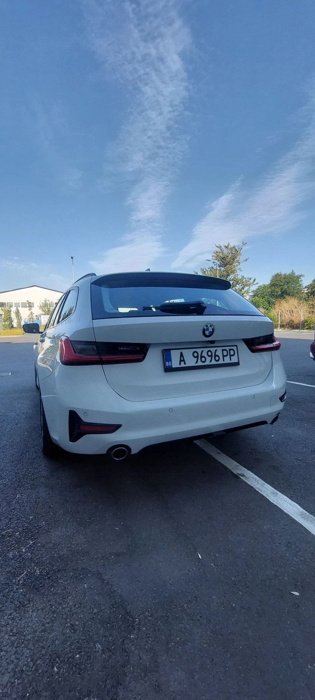 BMW 318 Mild-Hybrid - изображение 3