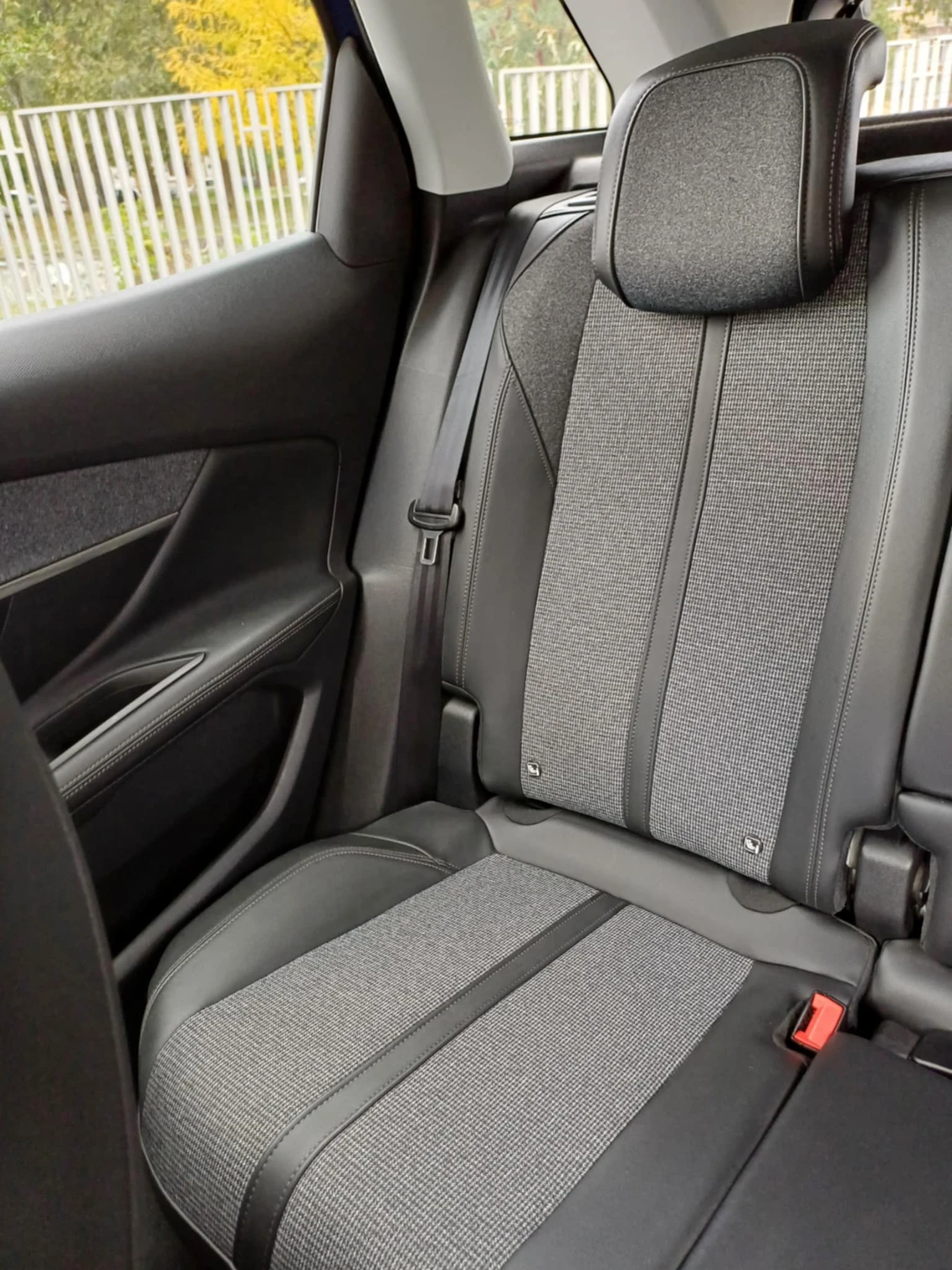 Peugeot 3008 | Mobile.bg   11