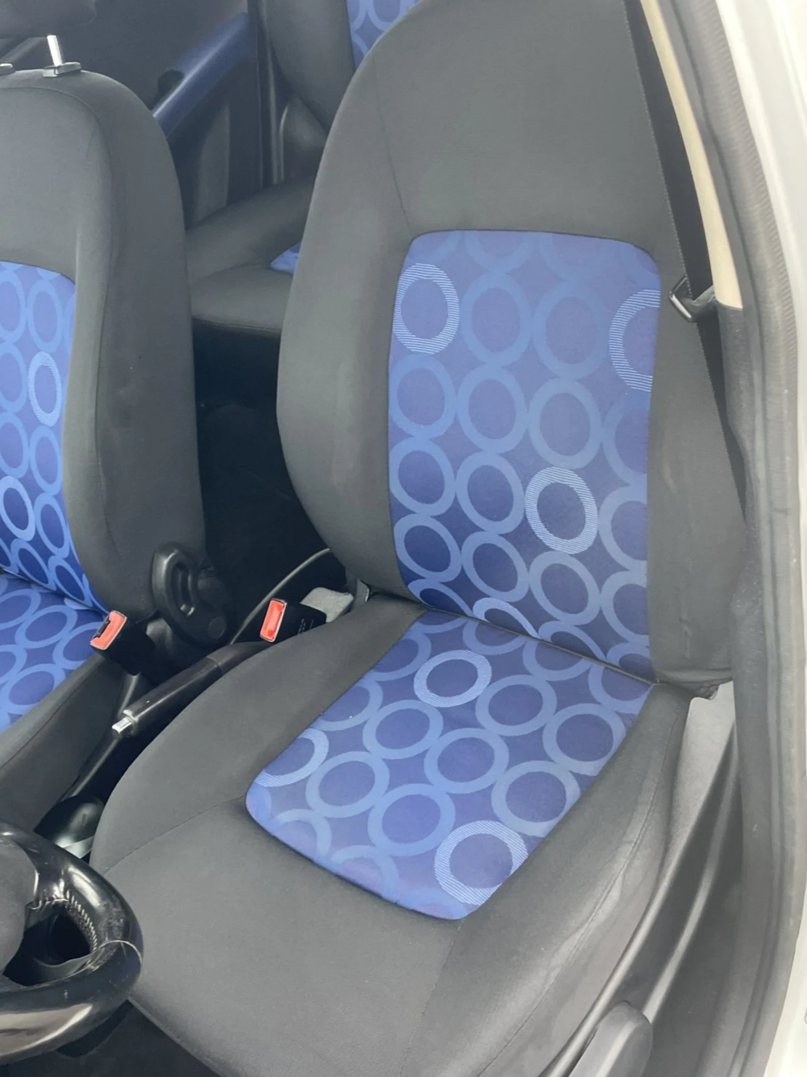 Hyundai I10 1.0 - изображение 10