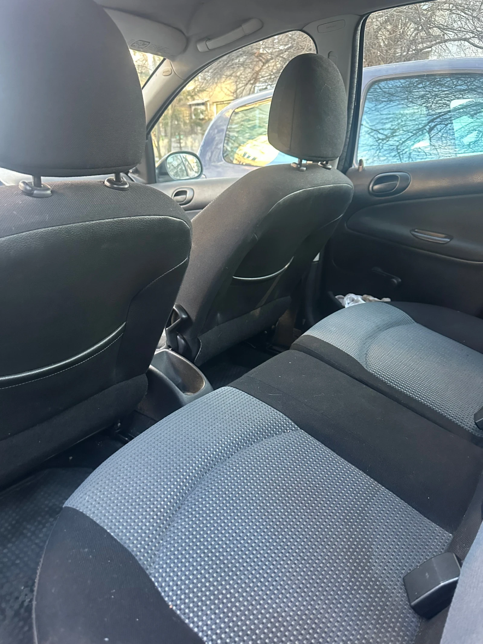 Peugeot 206, снимка 6 - Автомобили и джипове - 53508974