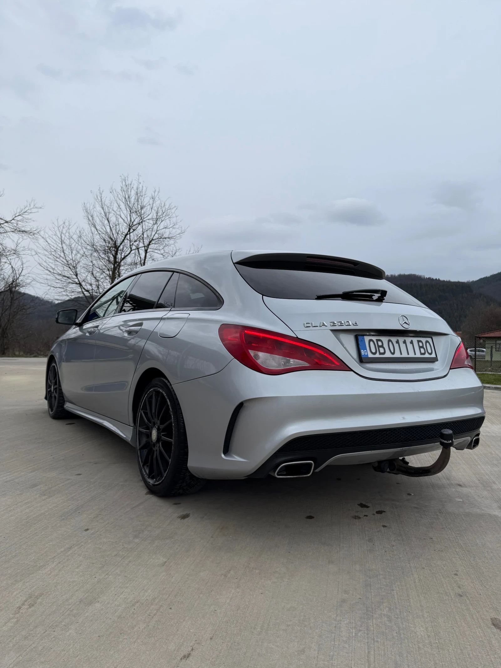 Mercedes-Benz CLA 220, снимка 6 - Автомобили и джипове - 53890506