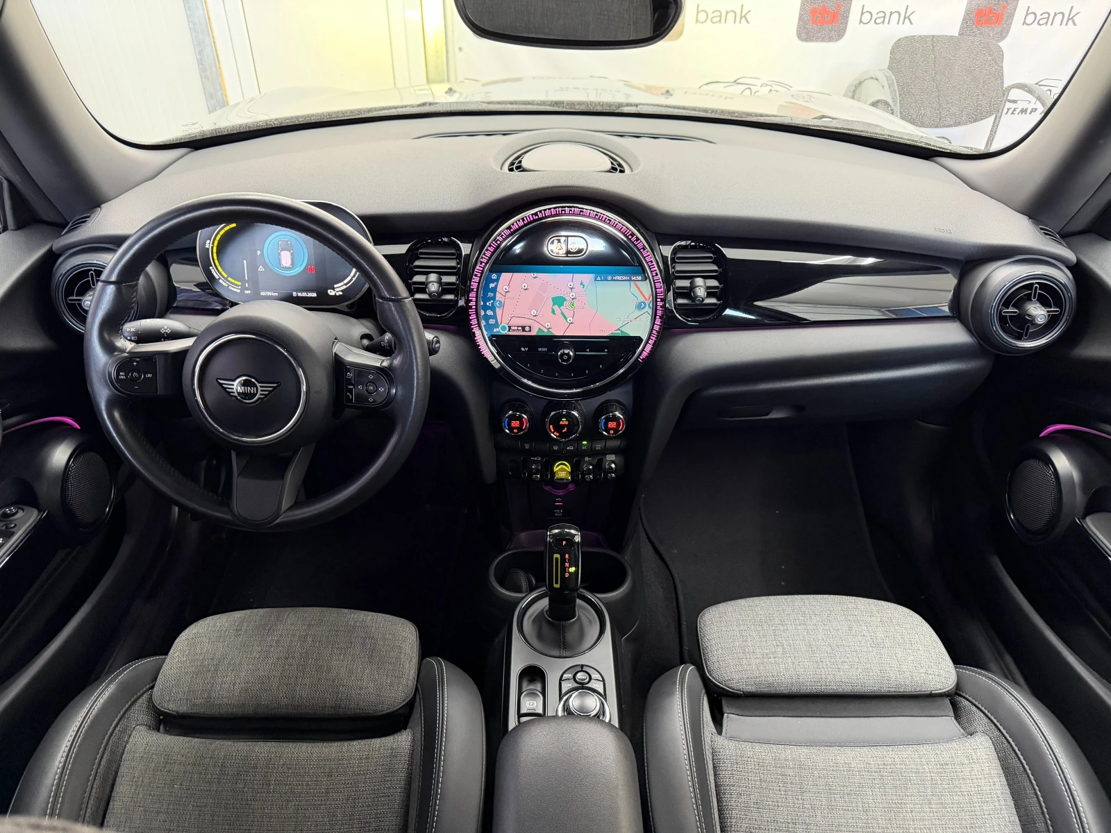 Mini Cooper SE* 184кс* ПЪЛНА СЕРВИЗНА ИСТОРИЯ С ВАЛИДНА ГАРАНЦ, снимка 9 - Автомобили и джипове - 53925914