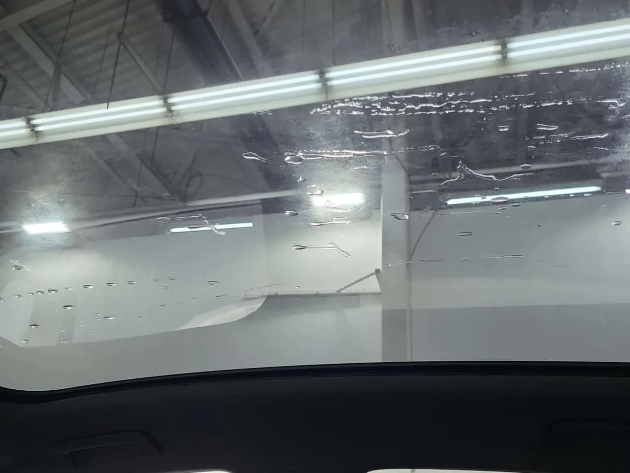 VW ID.4 PRO/CARFAX/ПАНОРАМА/2 КЛЮЧА/ПОДГРЕВ/4х4, снимка 13 - Автомобили и джипове - 53954418