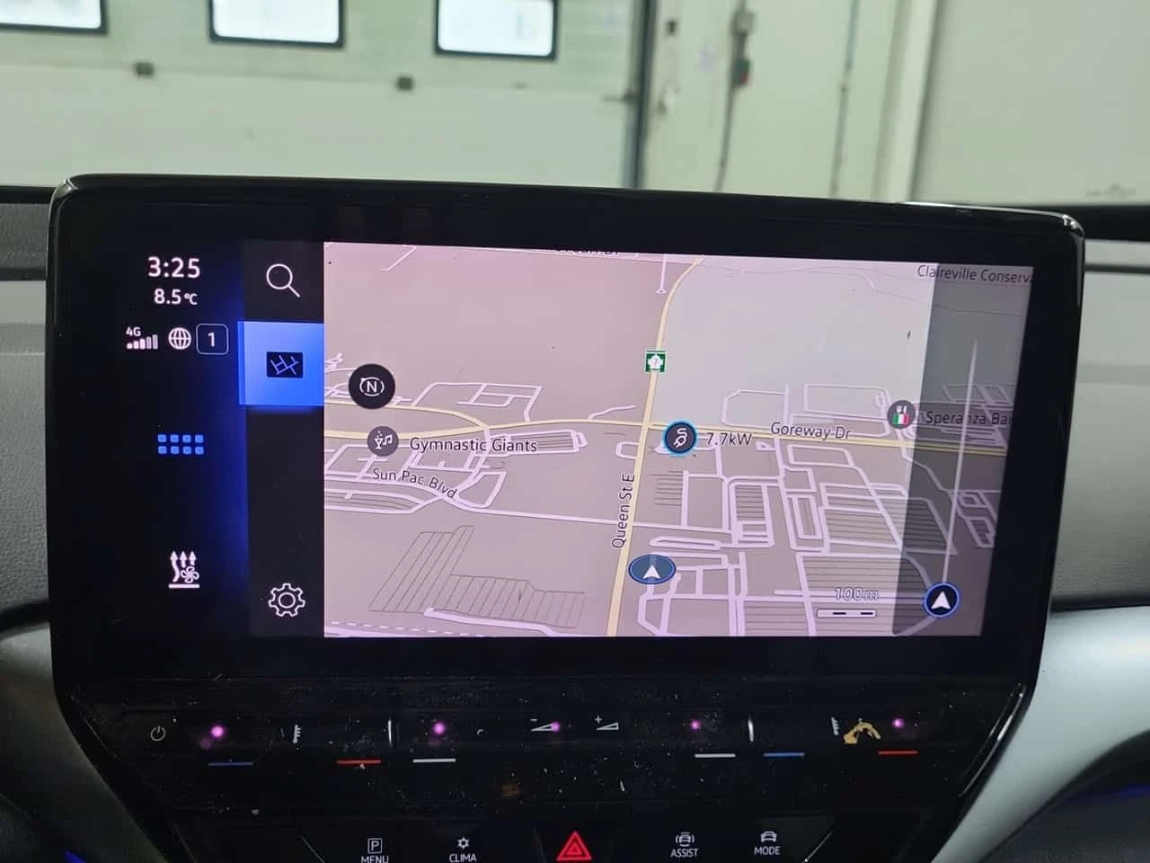 VW ID.4 PRO/CARFAX/ПАНОРАМА/2 КЛЮЧА/ПОДГРЕВ/4х4, снимка 11 - Автомобили и джипове - 53954418